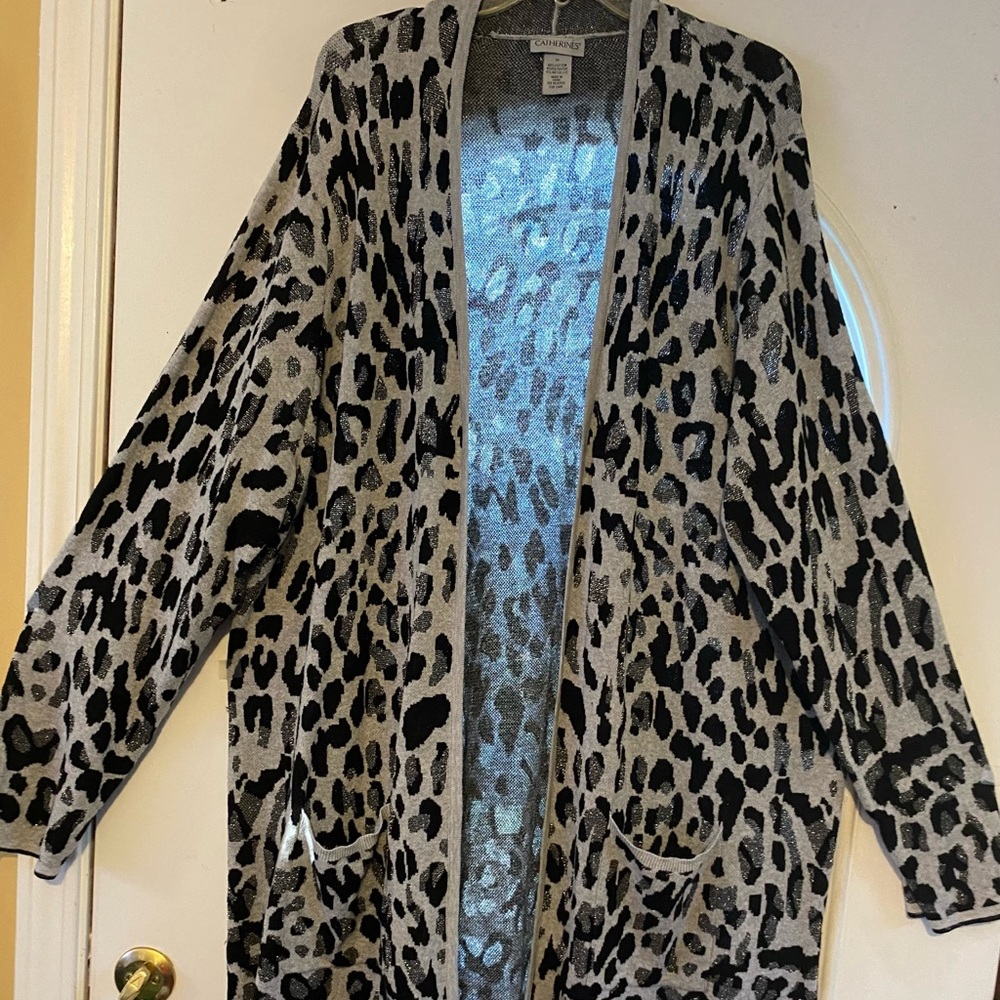 Catherine’s Ladies Cardigan